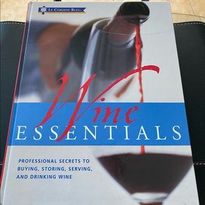 Le Cordon Bleu Wine Essentials - New Hardcover